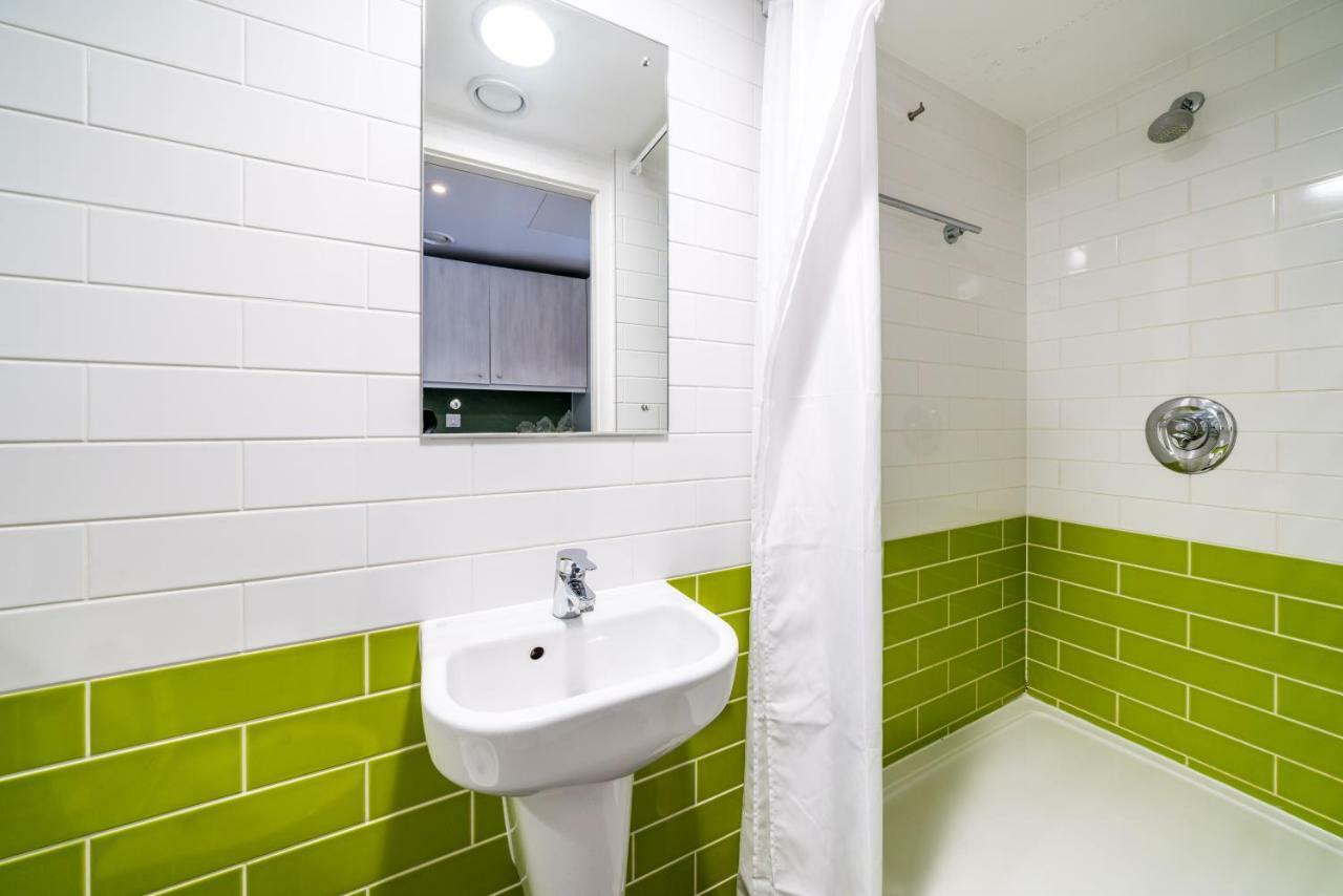 Hashtag Aldgate Campus Accommodation Лондон Номер фото